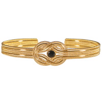 Bracelet jonc ouvert avec anneaux entrelacés en acier doré surmontée d'un cabochon de couleur noire.