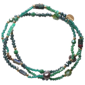 Lot de 3 bracelets élastiques composés de perles en acier doré et de perles de couleur verte.
