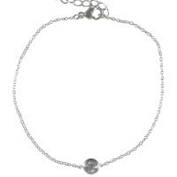 Bracelet composé d'une chaîne en acier argenté et d'un cristal serti clos. Fermoir mousqueton avec 3 cm de rallonge.