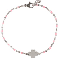 Bracelet composé d'une chaîne en acier argenté, de perles en émail de couleur rose et d'un trèfle à 4 feuilles en acier argenté. Fermoir mousqueton avec 5 cm de rallonge.