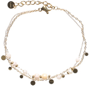 Bracelet double rangs composé d'une chaîne avec pampilles en forme de soleil en acier doré et d'une chaîne en acier doré et de perles de nacre. Fermoir mousqueton avec 3 cm de rallonge.