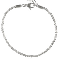 Bracelet composé d'une chaîne en acier argenté. Fermoir mousqueton avec 3 cm de rallonge.