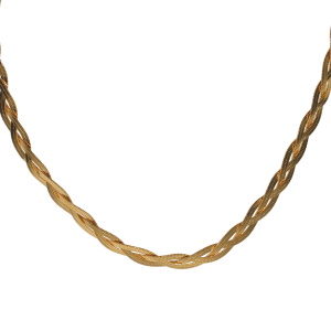 Collier chaîne triple rangs entrelacés en maille serpent en acier doré. Fermoir mousqueton avec 5 cm de rallonge.