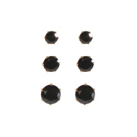 Lot de 3 boucles d'oreilles puces en acier doré serties 6 griffes d'un cristal en verre de couleur noire.
