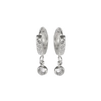 Boucles d'oreilles créoles fermées en acier argenté pavées de strass avec un pendant rond serti d'un cristal.