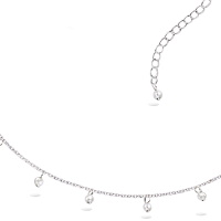 Collier composé d'une chaîne en argent 925/000 rhodié et des pampilles perles en nacre. Fermoir mousqueton avec 4 cm de rallonge.