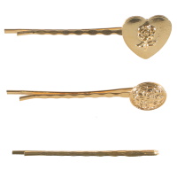 Lot de 3 épingles aux motifs divers (cœur avec rose, fleur)en métal doré.