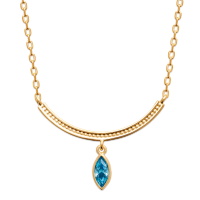 Collier composé d'une chaîne en plaqué or jaune 18 carats et d'un pendentif serti d'une pierre de couleur turquoise. Fermoir mousqueton avec anneaux de rappel à 40, 42 et 45 cm.